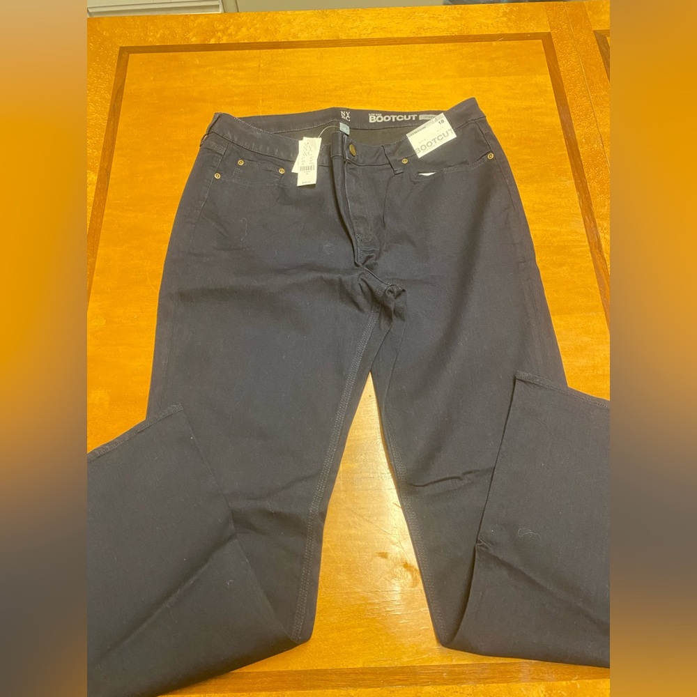 NY. & C dark rinse bootcut jeans Sz 18 NWT